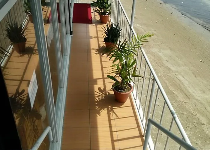 John's Seaside Resort