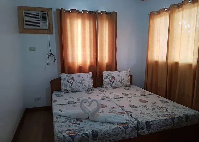 John's Seaside 3* Argao