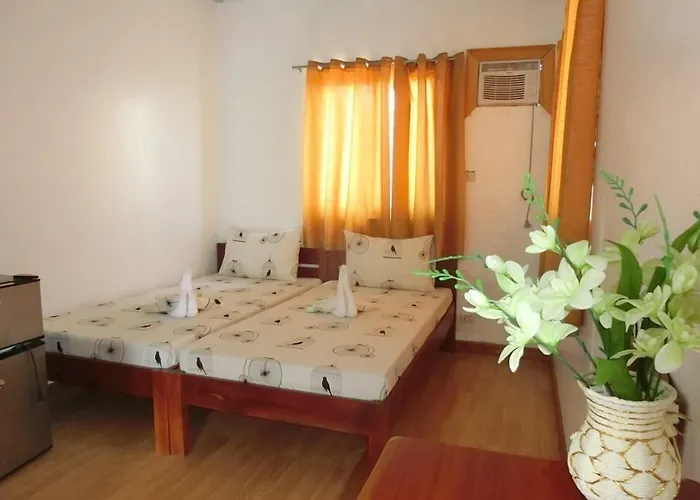 John's Seaside 3* Argao